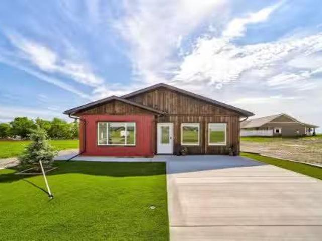 House for sale in Pincher, Alberta