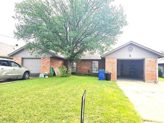 House for sale in Johnson, Texas