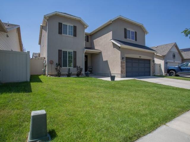 House for sale in North Salt Lake, Utah