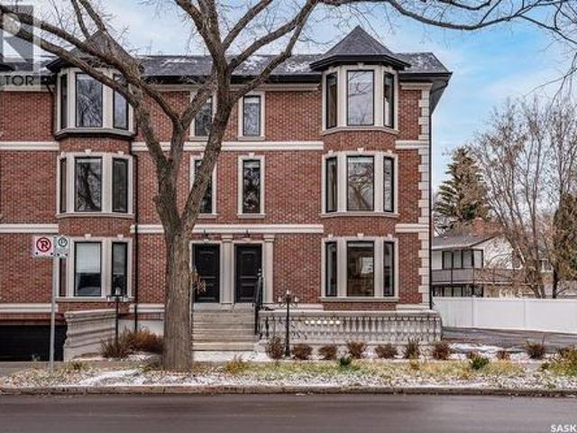 Townhouse for sale in University, Saskatoon