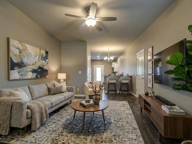 Townhouse for sale in Oklahoma City, Oklahoma