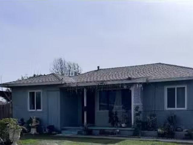 House for rent in Ontario