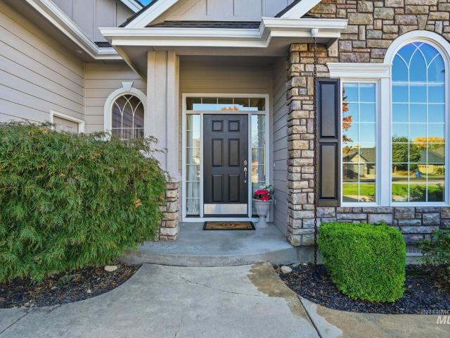 House for sale in Eagle, Idaho