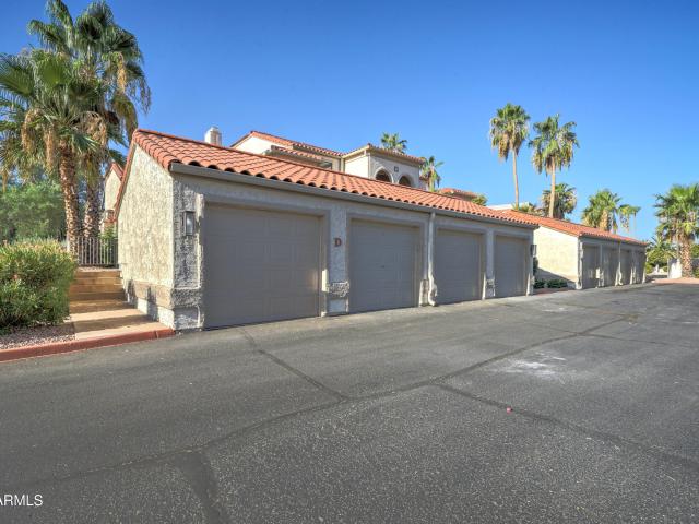 Condo for sale in Scottsdale, Arizona