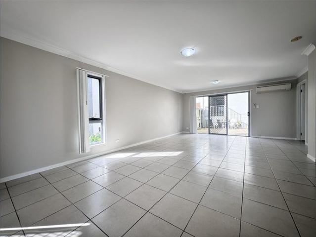 Townhouse for rent in Toombul, Queensland