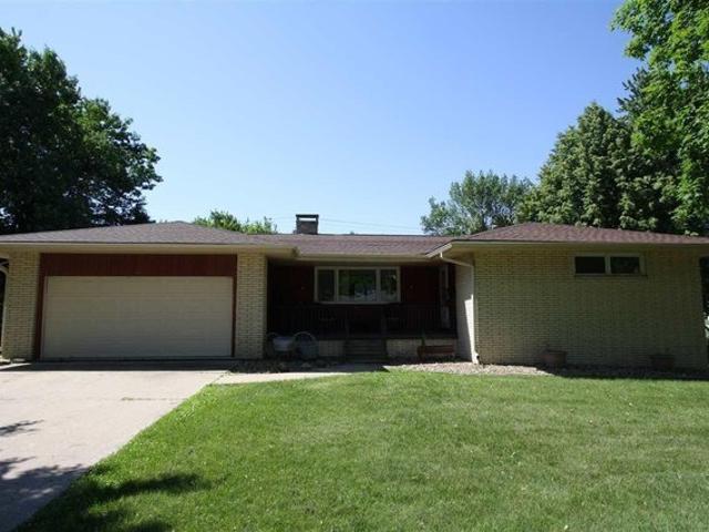 House for sale in Oelwein, Iowa