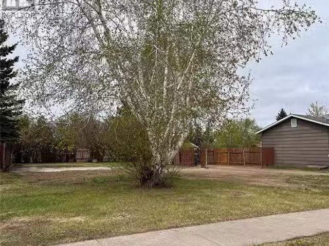 House for sale in Nipawin, Saskatchewan