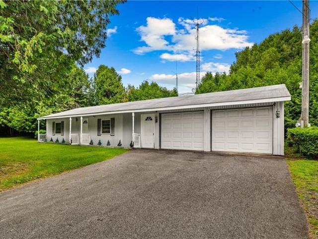 House for sale in Oneida, New York