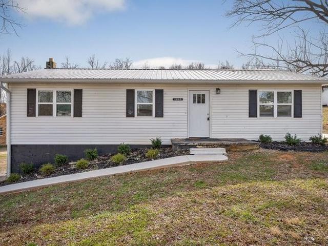 House for sale in Byrdstown, Middle Tennessee