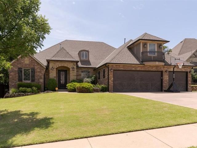 House for sale in Edmond, Oklahoma