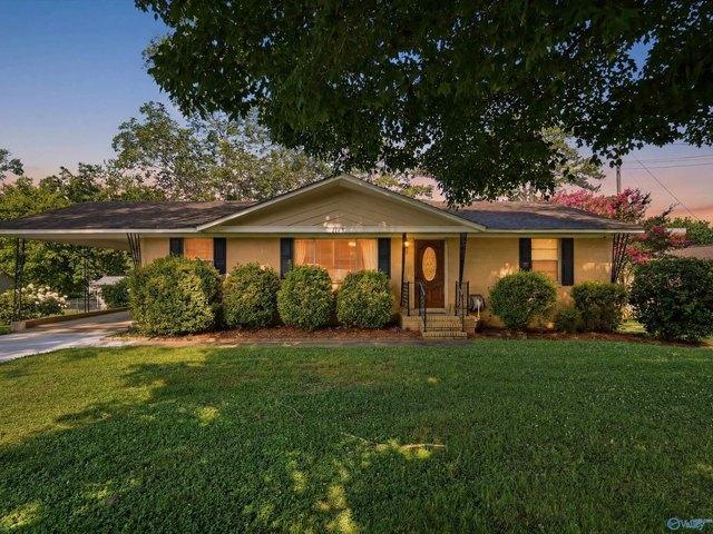 House for sale in Boaz, Alabama