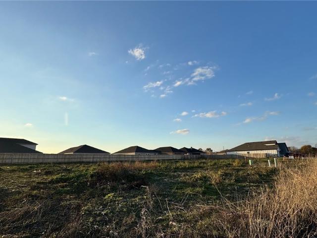 Property for sale in Temple Bar Marina, Texas