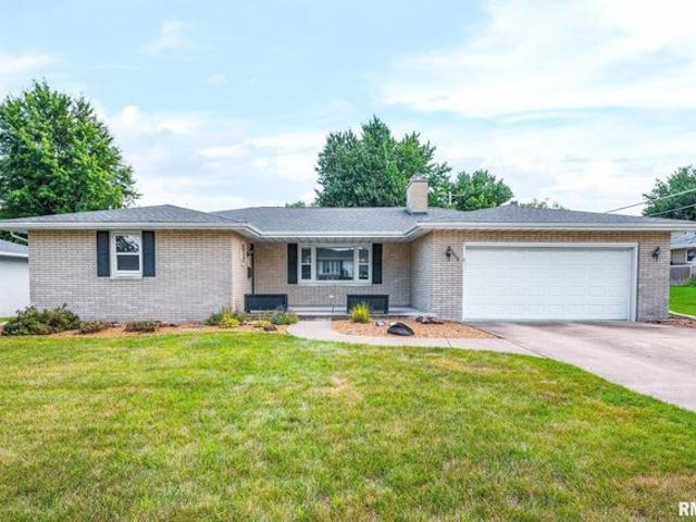 House for sale in Morton, Illinois