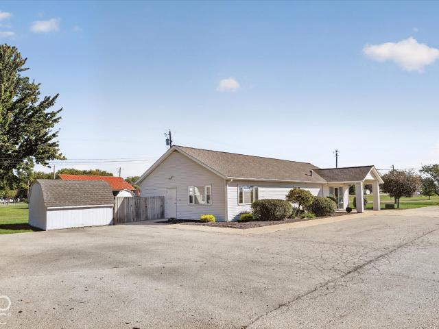 Commercial for sale in Frankton, Madison County