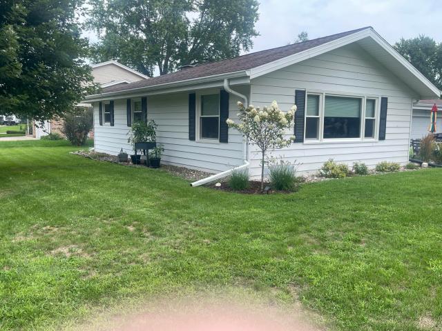 House for sale in Hartland, Wisconsin