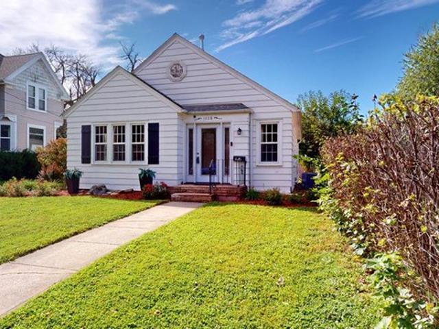 House for sale in Albert Lea, Freeborn County