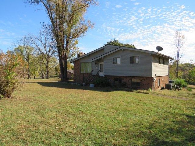 House for sale in Castalian Springs, Middle Tennessee