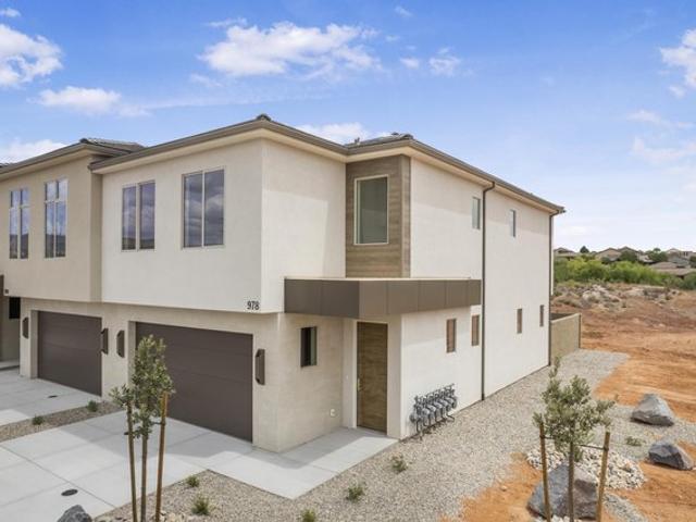 Townhouse for sale in Washington, Utah