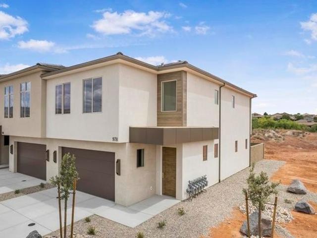 Townhouse for sale in Washington, Utah