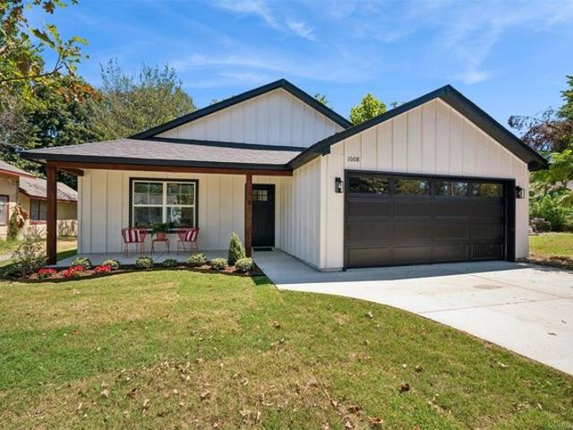House for sale in Rogers, Oklahoma
