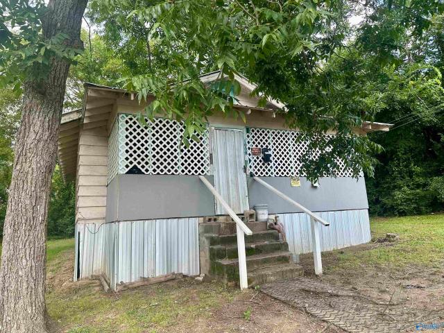 House for sale in Etowah, Alabama
