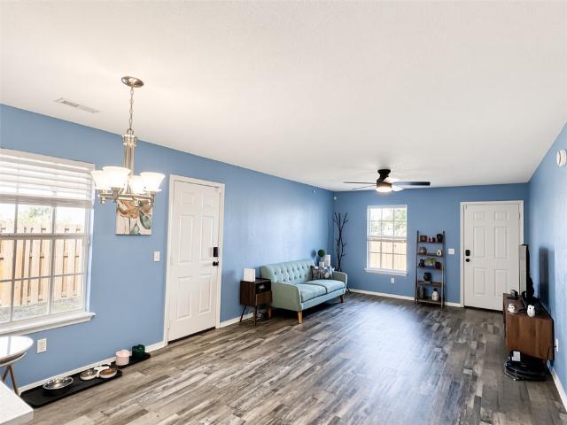 House for sale in Rogers, Benton County