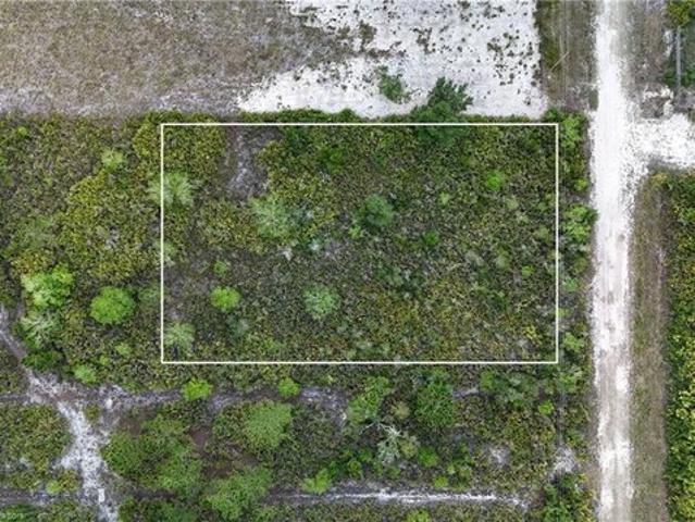 Land for sale in Lorida, Florida