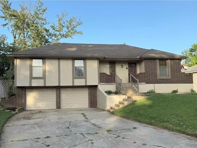 House for sale in Blue Springs, Missouri