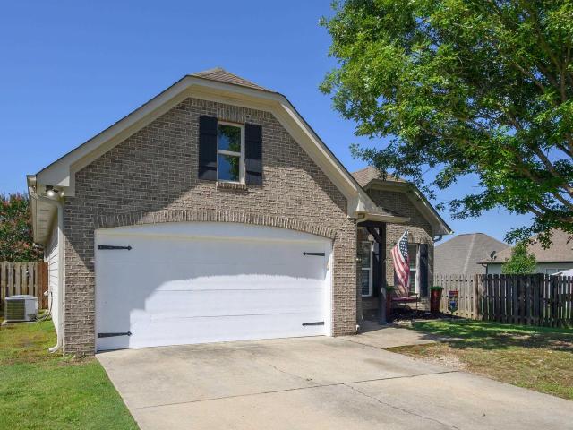 House for sale in Calera, Alabama