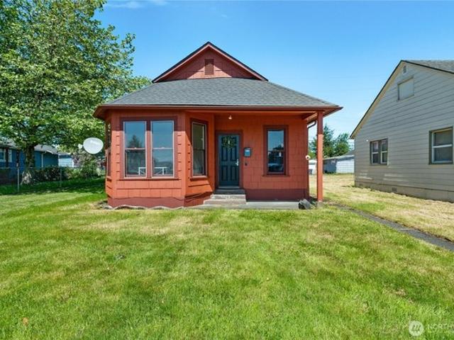 House for sale in Aberdeen, Washington