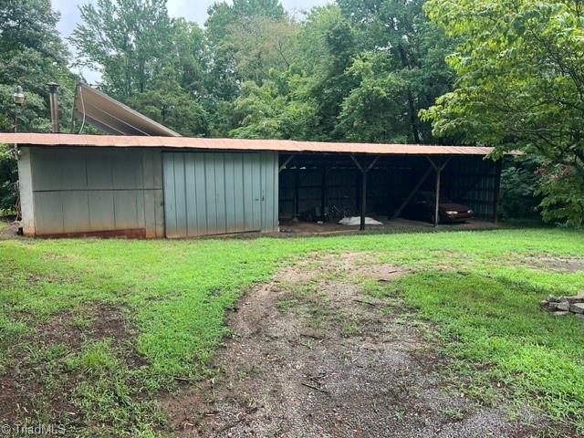 House for sale in Yadkinville, North Carolina