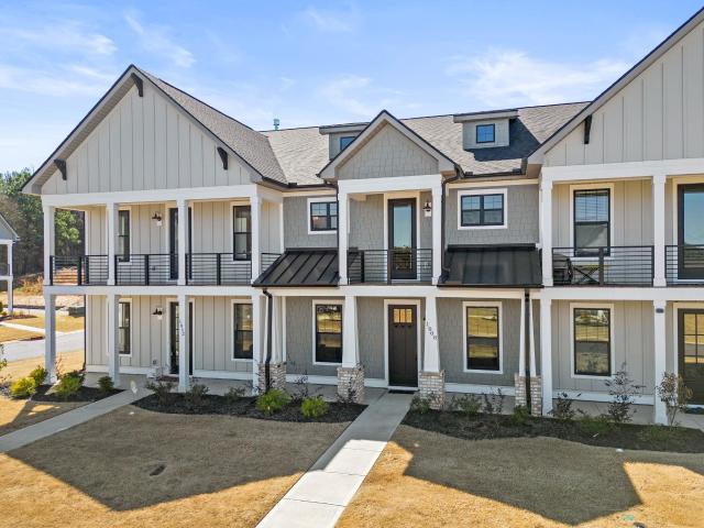 Townhouse for sale in Duncan, South Carolina