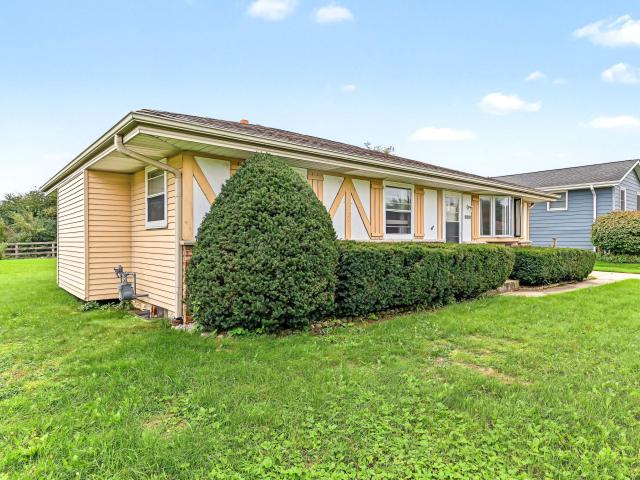 House for sale in Shepard Hill, Oak Creek