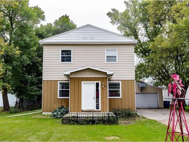 House for sale in Moorhead, Minnesota