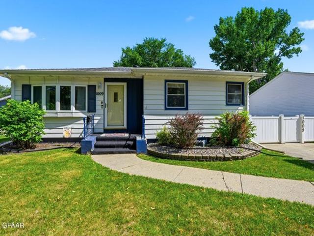 House for sale in Grand Forks, North Dakota