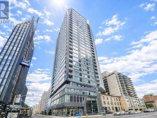 Condo for sale in Toronto Centre, Toronto