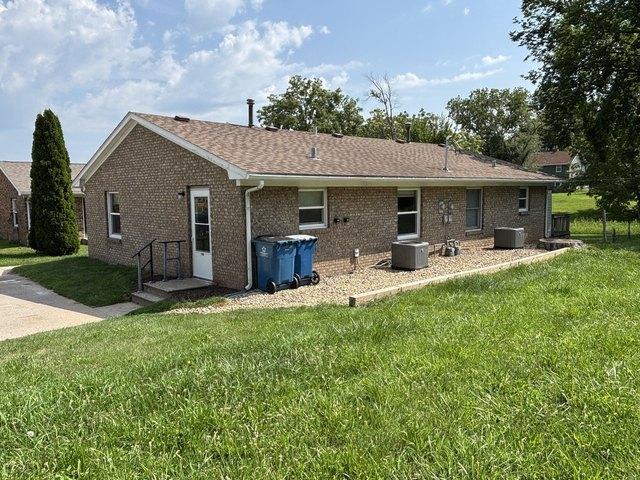 House for sale in Silvis, Illinois