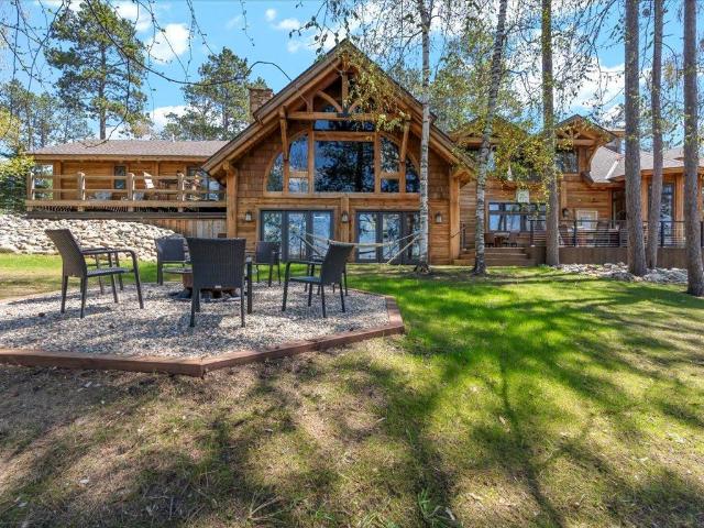 House for sale in Hubbard, Minnesota