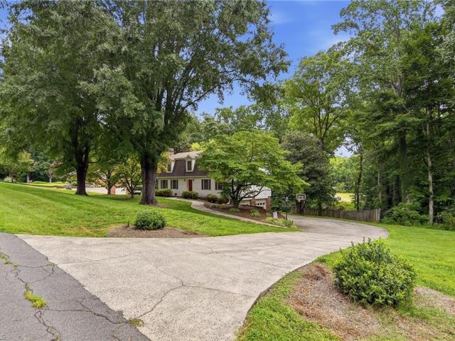 House for sale in Yadkinville, Yadkin County