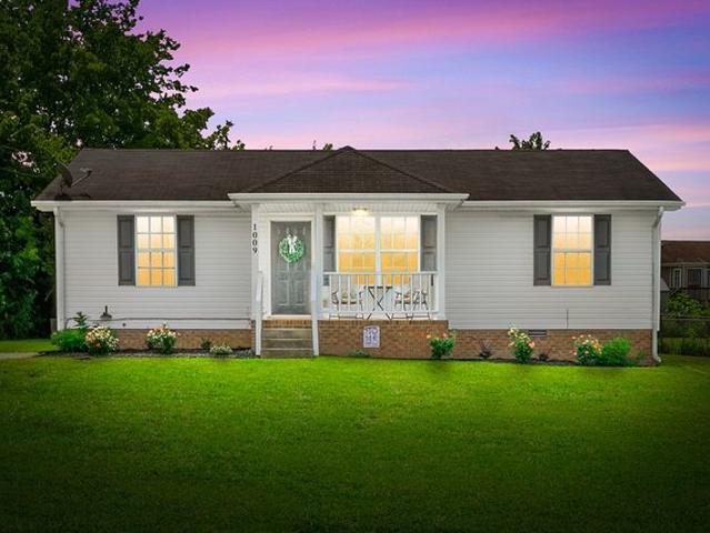 House for sale in Fort Campbell, Kentucky