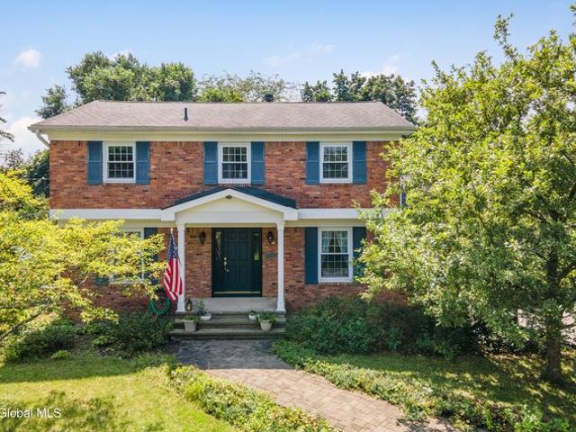House for sale in New York