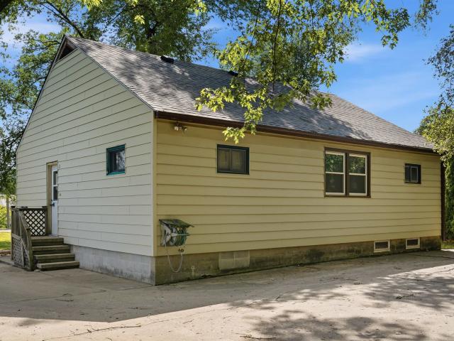 House for sale in Dixon, Illinois
