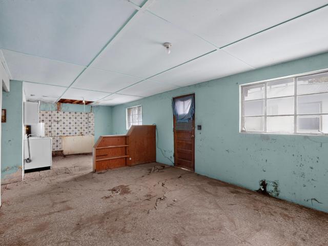 House for sale in Española, Espanola