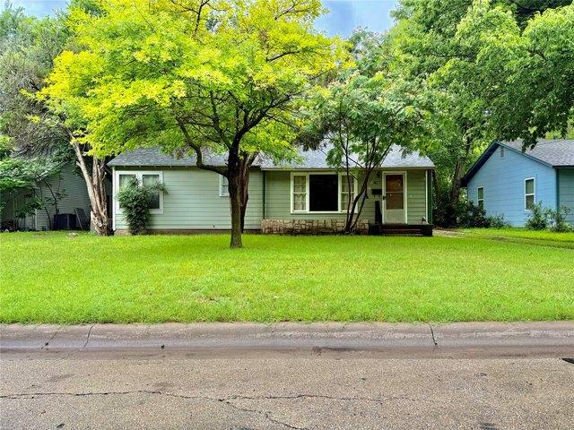 House for sale in Denton, Texas