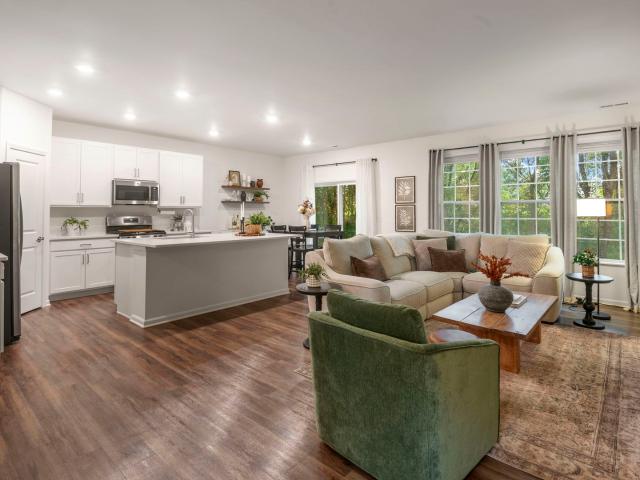 Townhouse for sale in Mchenry, Illinois