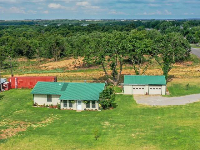 House for sale in Caddo, Oklahoma
