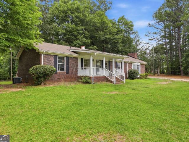 House for sale in Fayetteville, Georgia