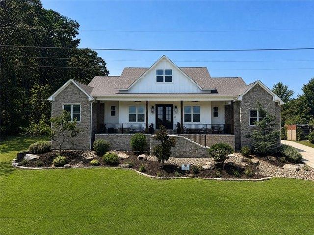 House for sale in Ark