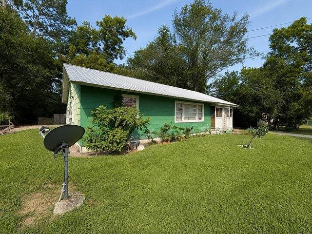 House for sale in Douglas, Coffee County