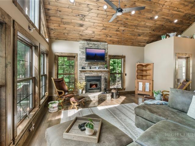 House for sale in Watauga, North Carolina